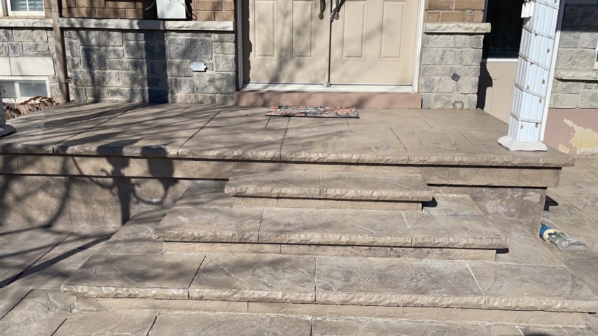 Porch, steps